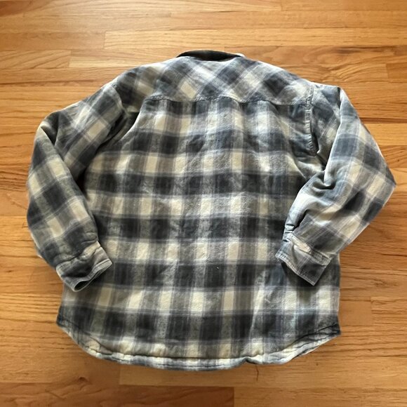 Levis Flannel Jacket Men's M Gray Plaid Quilted Lined Chore Shirt Shacket Y2K - Picture 2 of 11